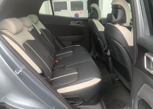 Fahrzeugbild 6 Fahrzeugbild 6