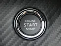 Peugeot 2008 1.2 Hybrid 145 Allure Premium