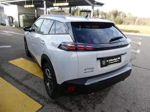 Peugeot 2008 1.2 Hybrid 145 Allure Premium