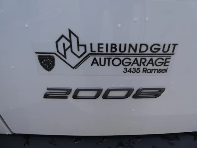 Peugeot 2008 1.2 Hybrid 145 Allure Premium