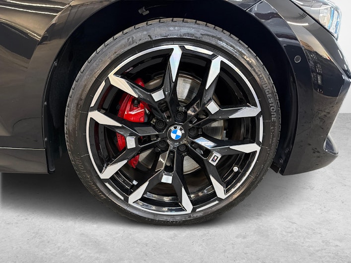 Vehicle image BMW 3 SERIES