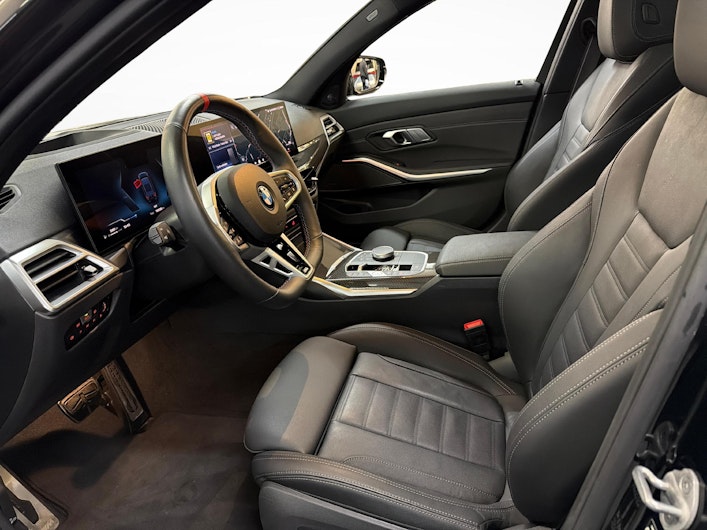 Vehicle image BMW 3 SERIES