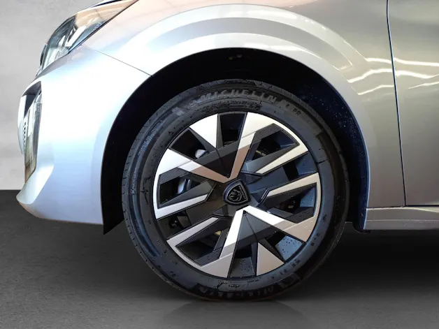 Peugeot 208 1.2 Hybrid Style