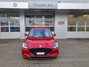 Suzuki Swift 1.2 Sakura Top Hybrid