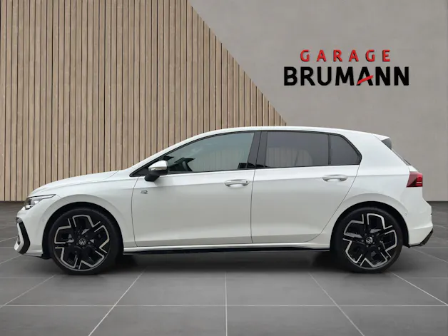 VW Golf R-Line 1.5 eTSI