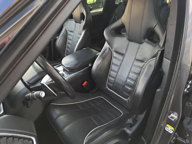 Land Rover Range Rover Sport 5.0 V8 550cv SVR