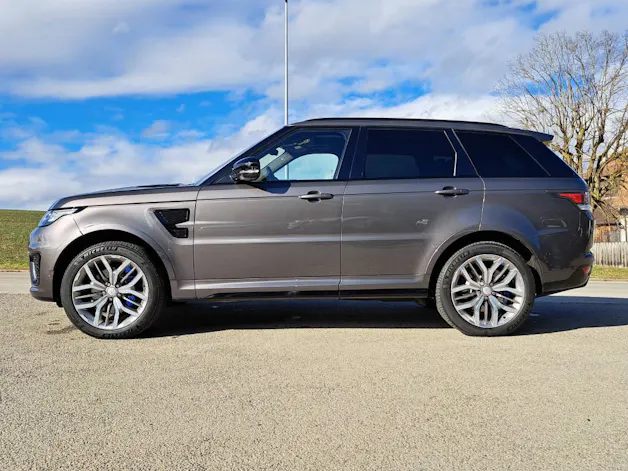 Land Rover Range Rover Sport 5.0 V8 550cv SVR