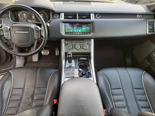 Land Rover Range Rover Sport 5.0 V8 550cv SVR