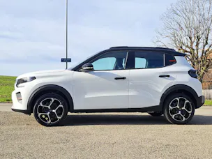 Citroën C3 1.2 Hybrid You Plus 110cv autom. (pack hiver)
