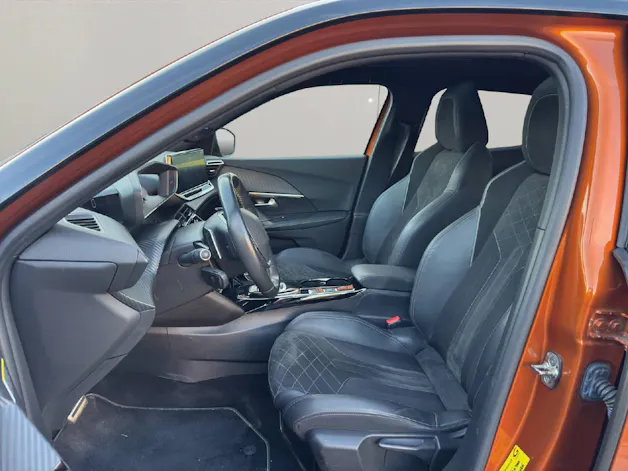 Peugeot 2008 1.2 PureTech 155 GT Pack