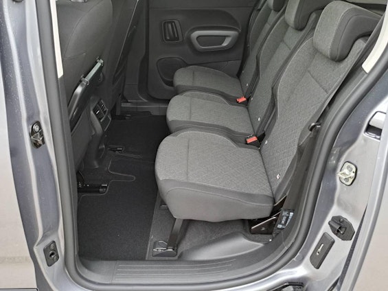 Fahrzeugbild 9 Fahrzeugbild 9