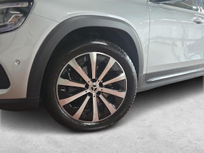 Vehicle image MERCEDES-BENZ GLB 220 d 4MATIC Progressive Line