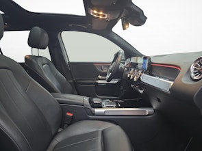 Vehicle image MERCEDES-BENZ GLB 220 d 4MATIC Progressive Line