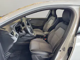 Renault Clio 1.6 E-Tech techno