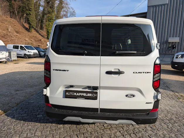 Ford Transit C Van 320 L2 2.0 EcoBlue 170 Trail