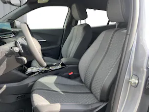 Peugeot 2008 1.2 Hybrid 145 Allure Premium