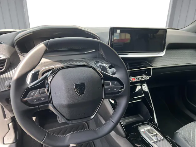 Peugeot 2008 1.2 Hybrid 145 Allure Premium