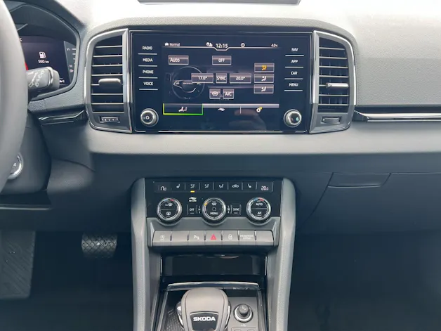Škoda Karoq 1.5 TSI Dynamic DSG
