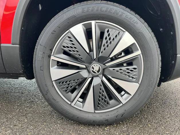 Škoda Karoq 1.5 TSI Dynamic DSG