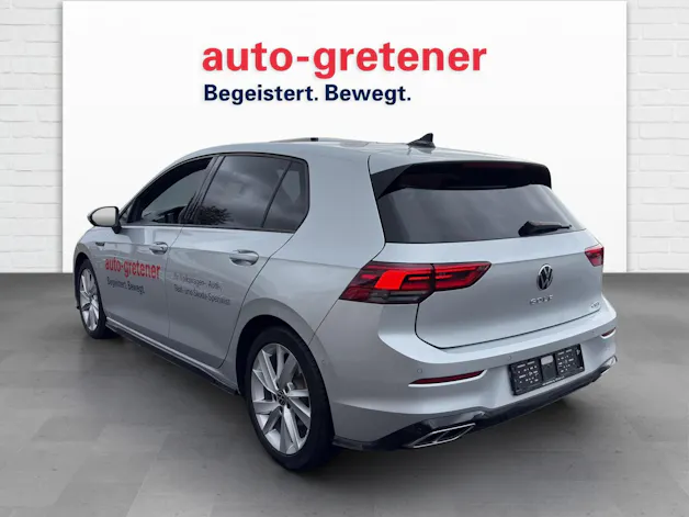 VW Golf VIII 1.5 eTSI R-Line DSG