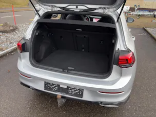 VW Golf VIII 1.5 eTSI R-Line DSG