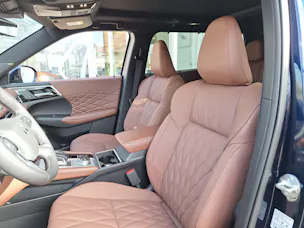 Mitsubishi Outlander PHEV Instyle Plus Helvetia (139)