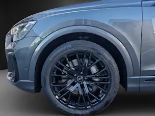 Audi Q8 55 TFSI e quattro PHEV