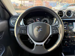 Suzuki Vitara 1.4 Boosterjet Sakura Top 4x4 Hybrid Automatic