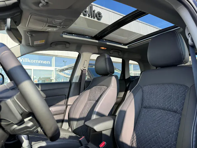 Suzuki Vitara 1.4 Boosterjet Sakura Top 4x4 Hybrid Automatic