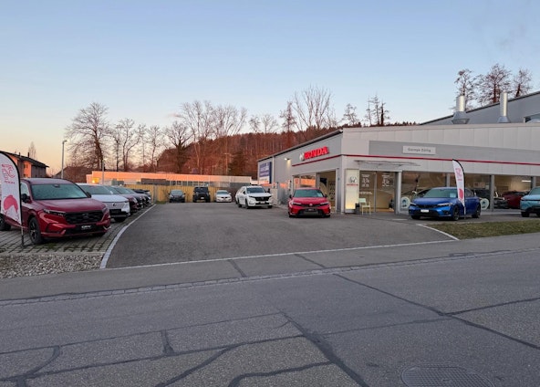 Vehicle image 27 Vehicle image 27