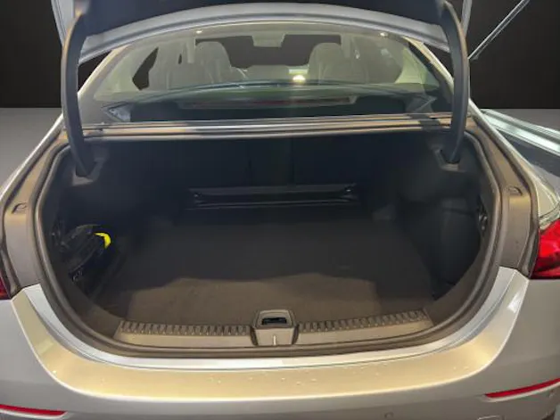 Mercedes-Benz E 220 d 4Matic