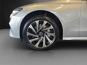 Mercedes-Benz E 220 d 4Matic