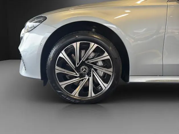 Mercedes-Benz E 220 d 4Matic
