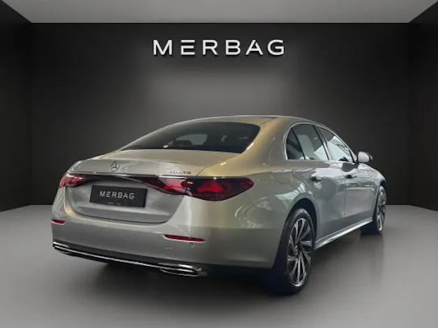 Mercedes-Benz E 220 d 4Matic