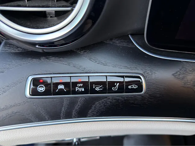 Mercedes-Benz E 63 AMG S 4 Matic 9G-Tronic