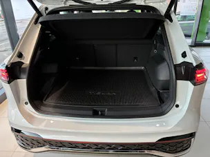 VW Tiguan 2.0 TDI SCR R-Line 4Motion DSG