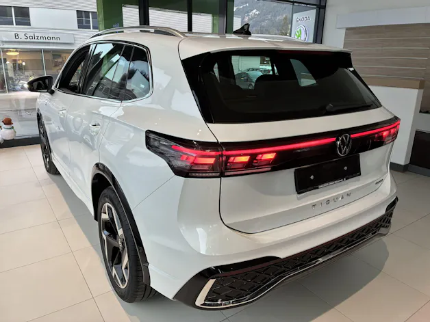 VW NEW Tiguan R-Line / AHK / Head-Up