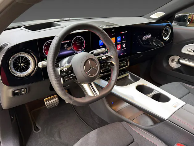 Mercedes-Benz CLA 220 4Matic
