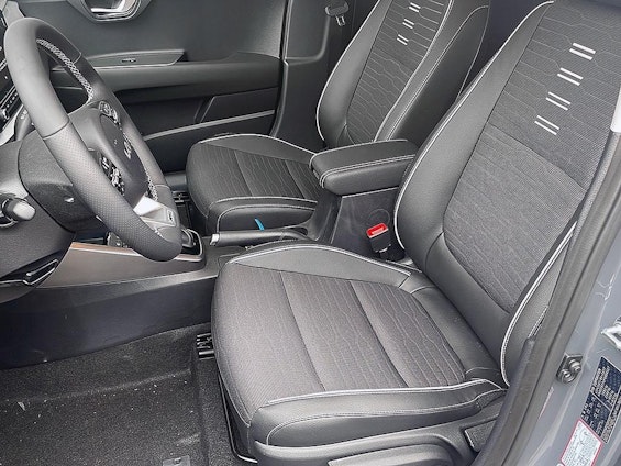 Fahrzeugbild 8 Fahrzeugbild 8