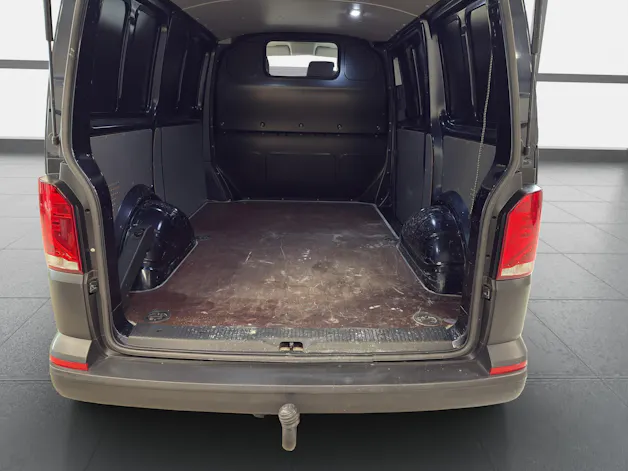 VW T6.1 2.0 TDI Entry