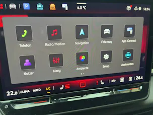 VW T-Roc 1.5 eTSI mHEV R-Line DSG