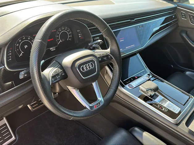 Audi RSQ8 quattro tiptronic