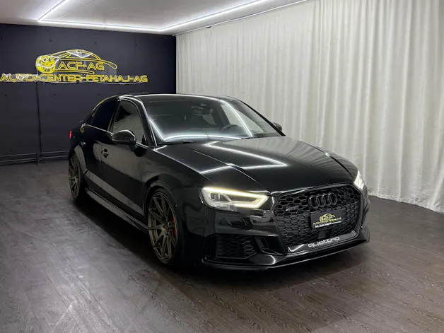 Audi RS3 Limousine 2.5 TSI quattro S-tronic