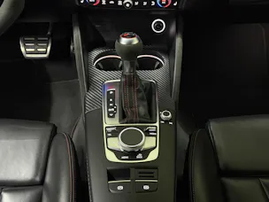 Audi RS3 Limousine 2.5 TSI quattro S-tronic