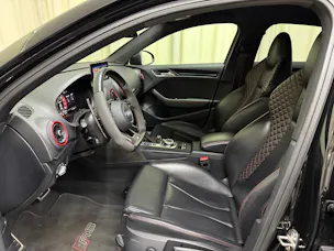 Audi RS3 Limousine 2.5 TSI quattro S-tronic