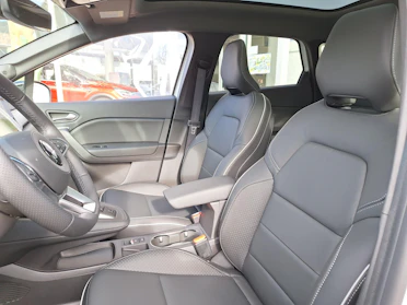 MITSUBISHI GRANDIS 6