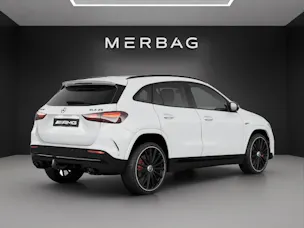 Mercedes-Benz GLA AMG 35 4Matic 8G-DCT