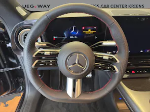 Mercedes-Benz CLA 220 4M - AMG / DISTRONIC / 360 Grad Kamera / Drive Assist