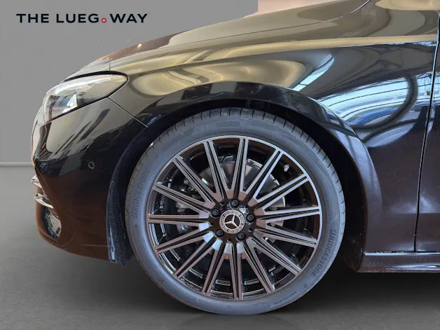 Mercedes-Benz CLA 220 4M - AMG / DISTRONIC / 360 Grad Kamera / Drive Assist