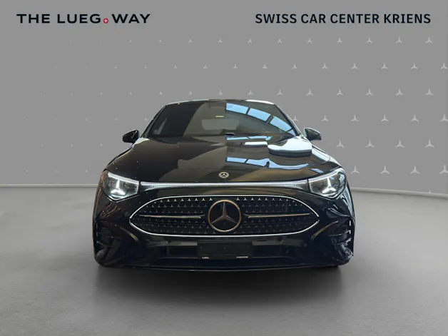 Mercedes-Benz CLA 220 4M - AMG / DISTRONIC / 360 Grad Kamera / Drive Assist
